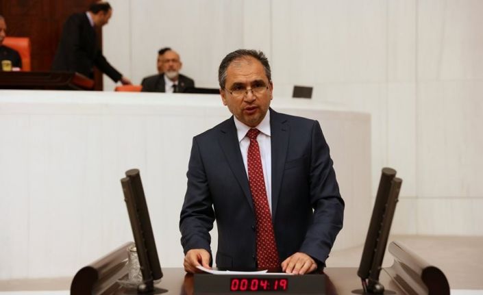 AK Partili İsmail Güneş: "Simav, Gediz, Şaphane, Dumlupınar ve Pazarlar Uşak’a bağlansın"