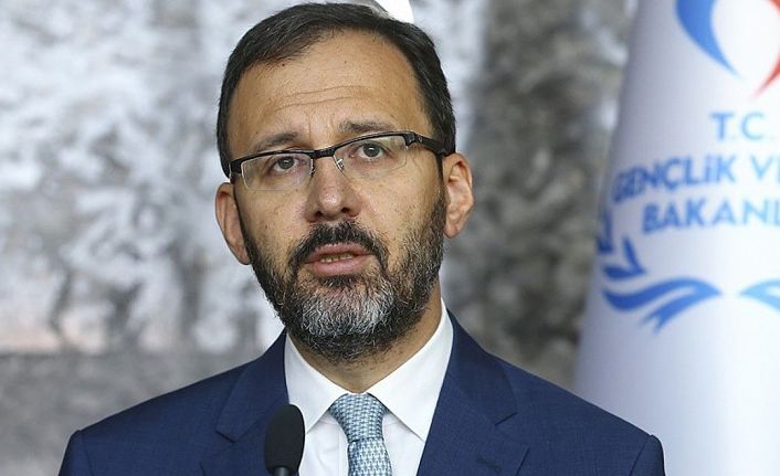 Bakan Kasapoğlu’ndan, Filenin Efeleri’ne tebrik telefonu