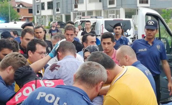 Başına silahı dayayarak intihara kalkıştı