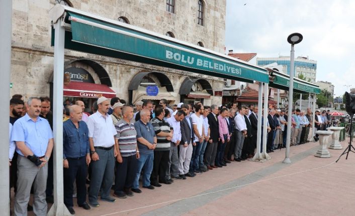 Bolu’da, Muhammed Mursi için gıyabi cenaze namazı kılındı