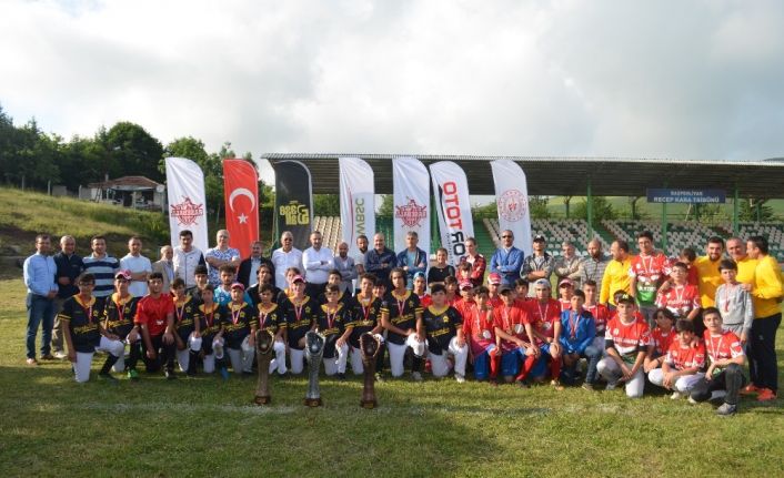 Çarşamba Belediyesi şampiyon