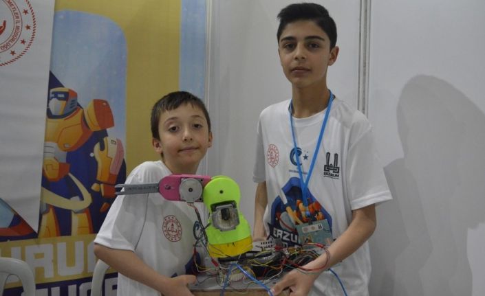 Çocuklar hayallerini kodladı