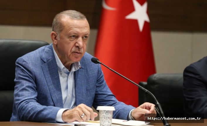 Cumhurbaşkanı Erdoğan: "Zaten belediyenin meclisi kahir ekseriyetle AK Partili, başkanvekilliklerinin tamamı AK Partili, bu zaten seçilse bile vitrin süsü olarak görev yapacak."