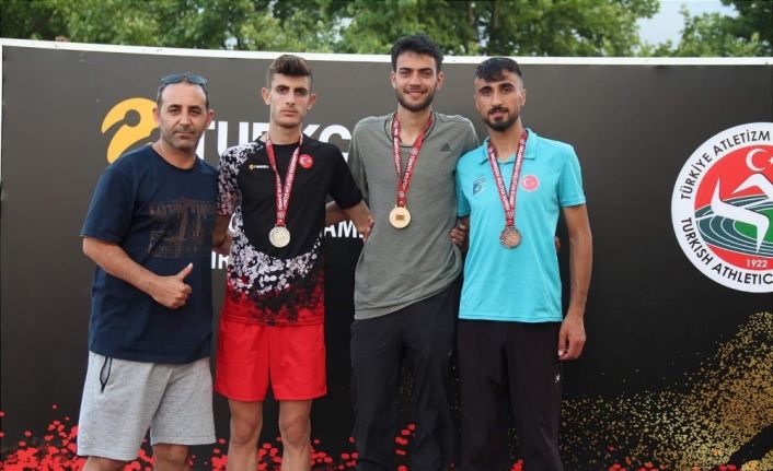 Darıca’lı atletler Bursa’dan 4 madalyayla döndü