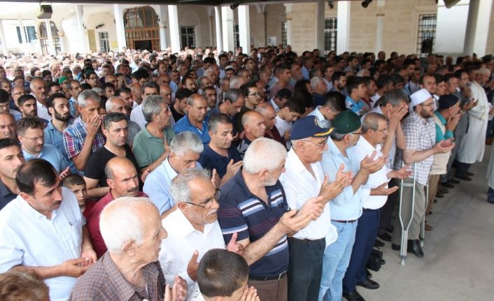 Elazığ’da Mursi için gıyabi cenaze namazı