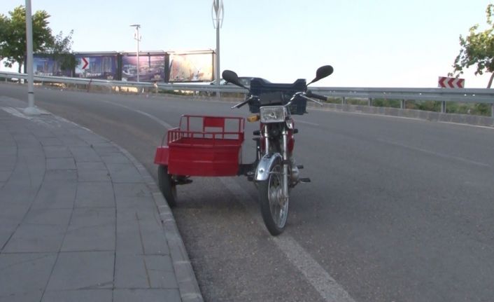 Elazığ’da sepetli motorsiklet devrildi: 5 yaralı