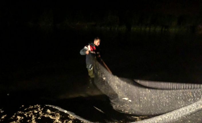 Jandarmanın balık nöbeti devam ediyor