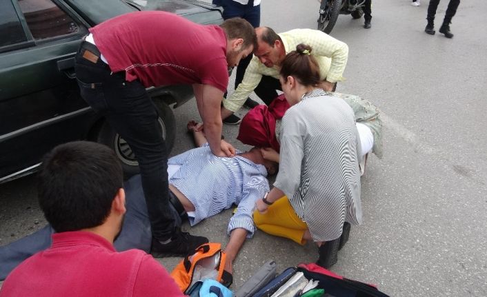 Kaza tartışmasında kalp krizi geçirdi, yoldan geçen sağlık görevlisinin müdahalesiyle hayata döndü