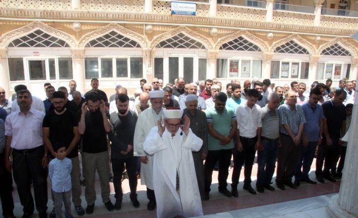 Kilis’te Muhammed Mursi için gıyabi cenaze namazı