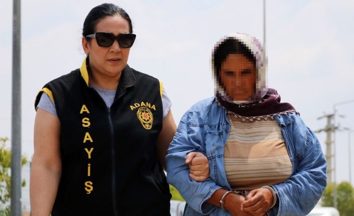 Pazarda cep telefonu ve cüzdan çalan kadın yakalandı