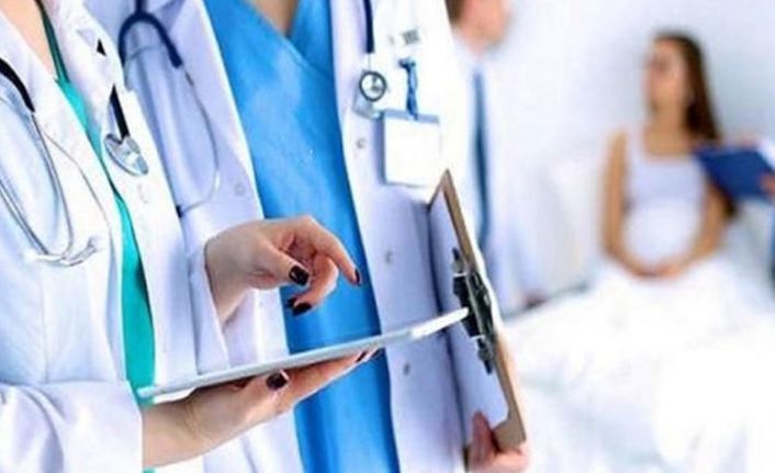 Sağlık Bakanı Koca: ”Bugün 3 binin üzerinde sağlık personelimiz nöbet tutmaktadır”