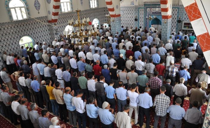 Sason’da Mursi için gıyabi cenaze namazı kılındı