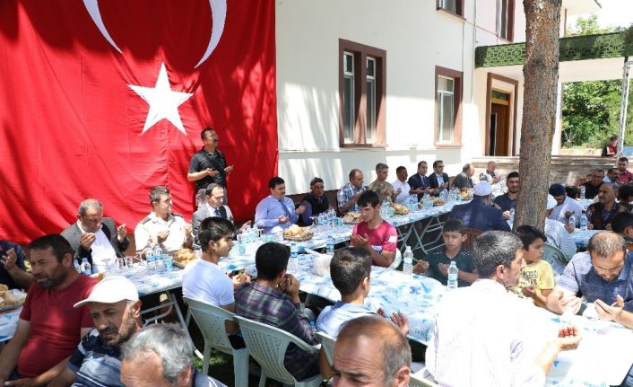 Şehit er Resul Bayracı için Mevlid-i Şerif okutuldu