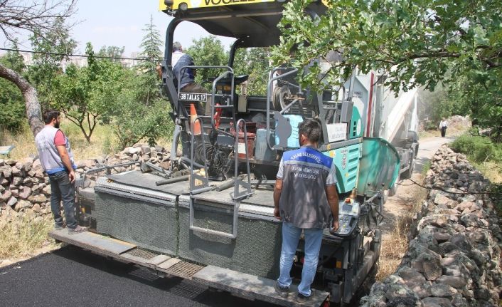 Talas Harman Mahallesinde Asfalt Çalışması