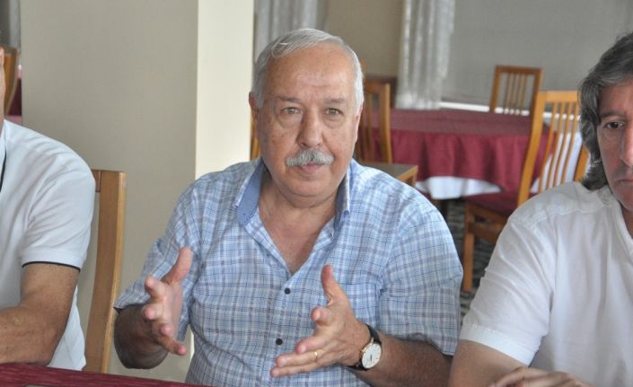 Akdemir; "Eleştirilerimizi dışa dönük yapmalıyız”