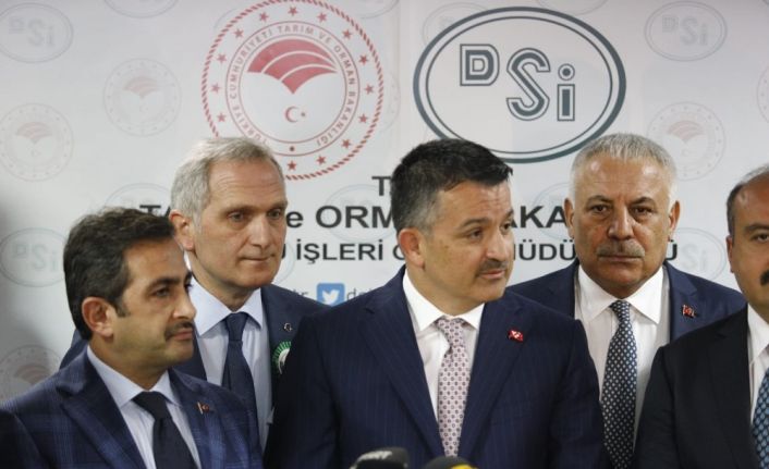 Bakan Pakdemirli, “İspanya’dan ithal edilen hayvanların karantina süreci devam ediyor”