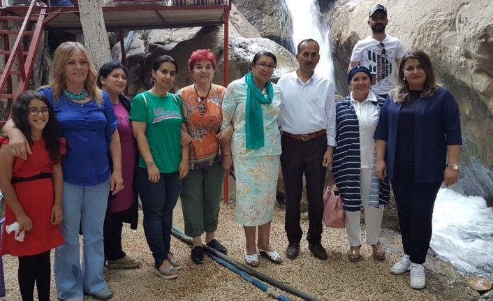 Başkan Erdem’in Şemdinli ve Nehri ziyareti