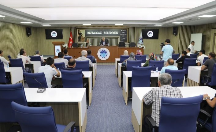 Battalgazi Belediyespor’da yeni yönetim ilk toplantısını gerçekleştirdi