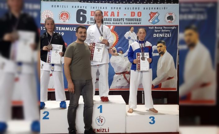 Diyarbakırlı karateci Sena’dan çifte madalya