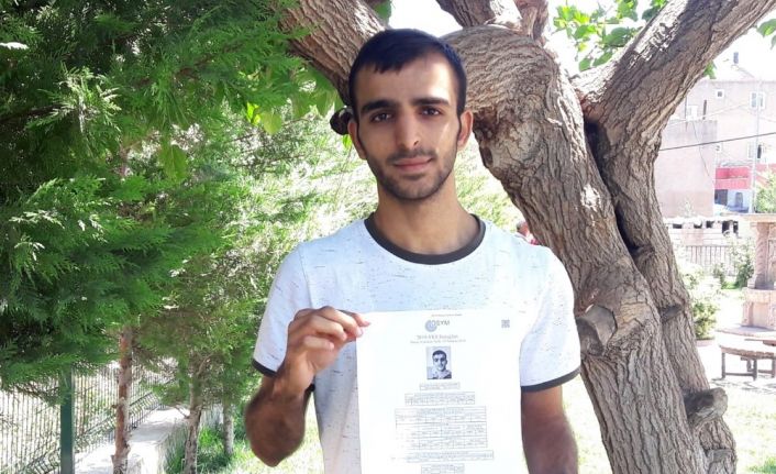 Doktor olmak çocukluk hayaliydi, YKS’de derece yaparak hayaline bir adım daha yaklaştı