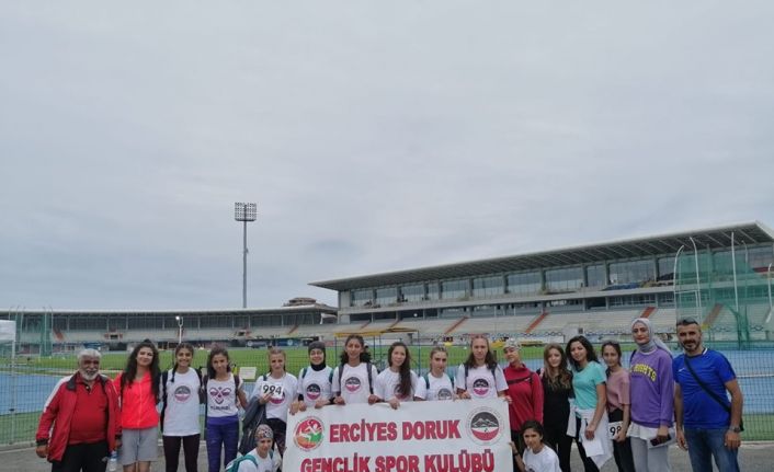 Erciyes doruk Gençlik Spor Kulübü Atletizm Takımı 1. Lig’de