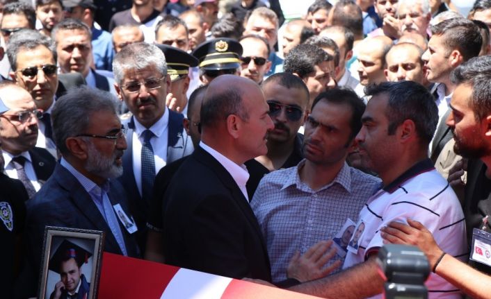 İçişleri Bakanı Soylu şehit Taha Uluçay’ın cenazesi için Kayseri’ye geldi