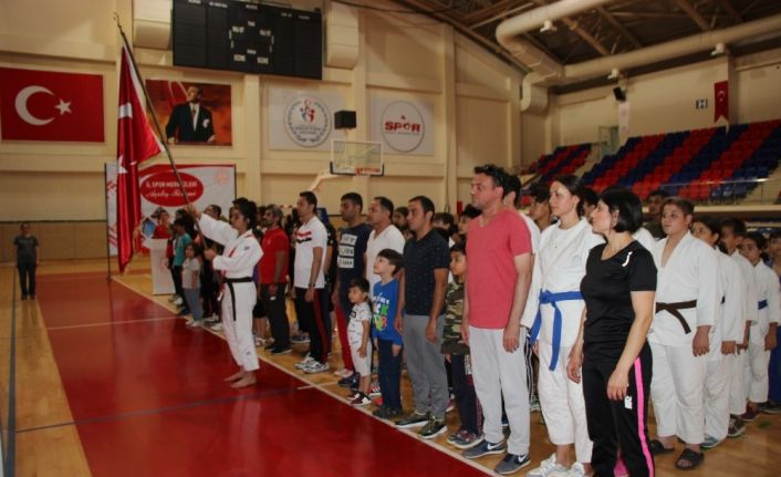 İl Spor Merkezleri ve Engelli İl Spor Merkezlerinin açılışı yapıldı