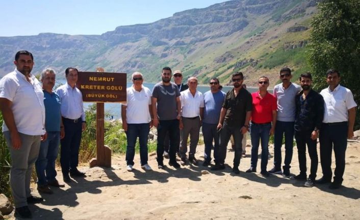 Iraklı turizmcilerden Tatvan’a ziyaret