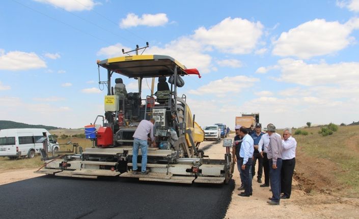 Kaymakam Abbasoğlu: Köy yollarımız yüksek kalite de ulaşım imkanına kavuşuyor