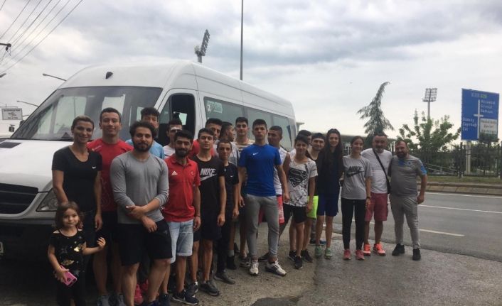 Kayseri Gençlik ve Spor Etkinlikleri Atletizm Takımı 1 Lig Eleme Yarışlarında Finale Yükseldi