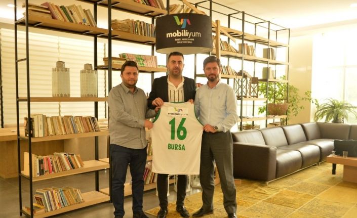 Mobiliyum AVM’den spora destek