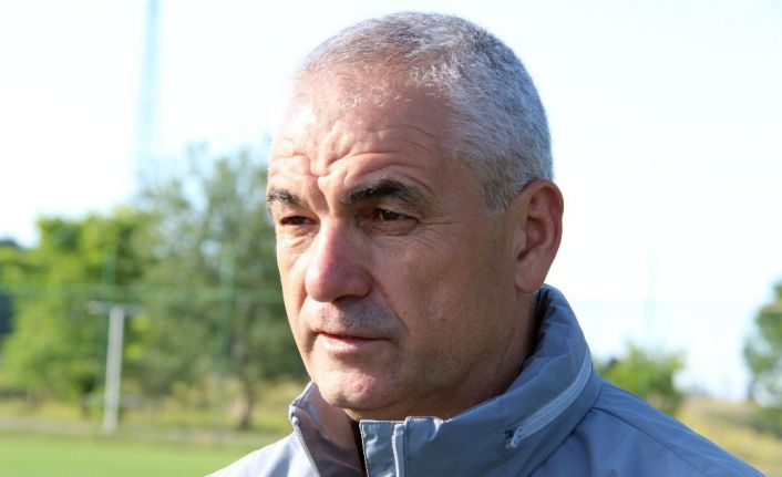 (Özel haber) Rıza Çalımbay: “Benim için iki önemli kulüp var. Biri Sivasspor, ikincisi Beşiktaş”