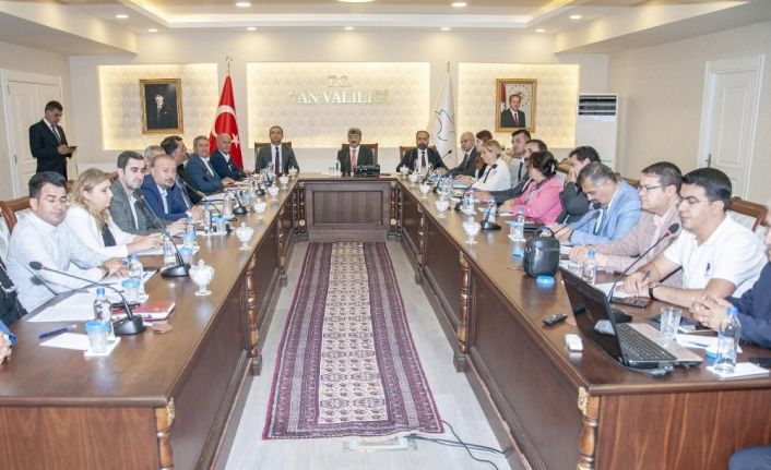 Van’da ‘15 Temmuz Demokrasi ve Milli Birlik Günü’ toplantısı