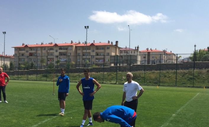 Yeşilyurt Belediyespor’da Palandöken kampı sürüyor