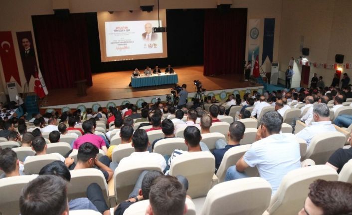 Bitlis’te “Prof. Dr. Fuat Sezgin” paneli