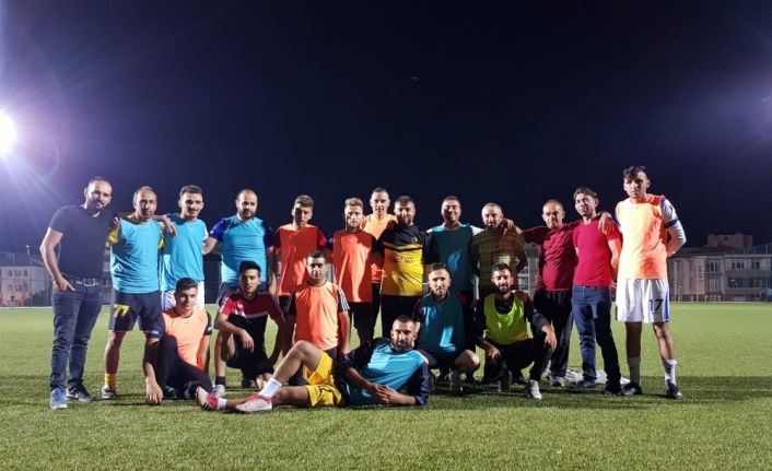 Büyüleyenspor Şampiyonluk Parolasıyla Sezonu Açtı