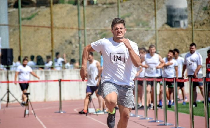 Düzce Üniversitesi için ter döktüler