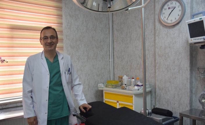 Erkekler için büyük memelerden kurtulmak mümkün