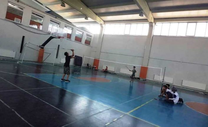 Hisarcık’ta Badminton Turnuvası