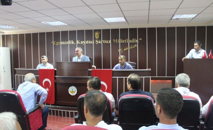 Kahta Belediyesi’nden Kahta 02 Spor’a destek