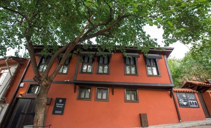 Nilüfer Edebiyat Müzesi’ne “Özel Müze” statüsü verildi