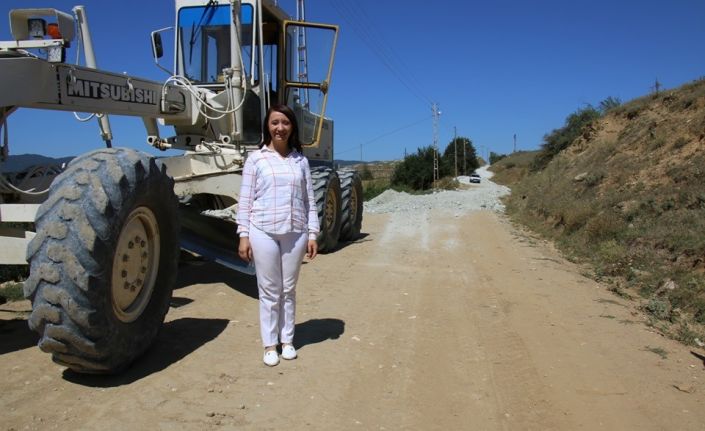 Pazaryeri’nde arazi ve tarla yolları yapım çalışmaları