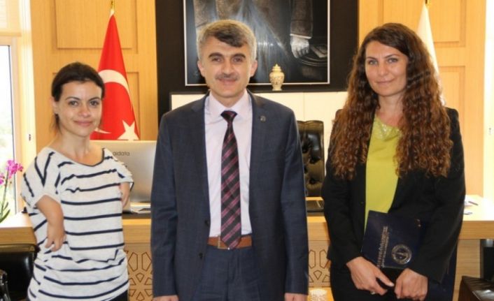 Rektör Uysal, kişi ve kurum temsilcilerini kabul etti