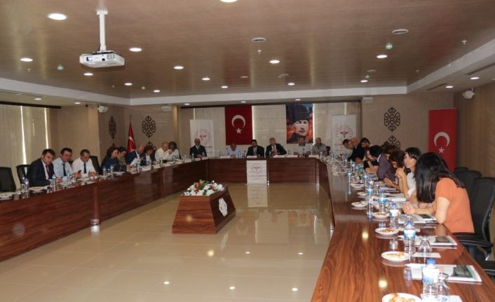 Sağlık zirvesi Balıkesir’de toplandı