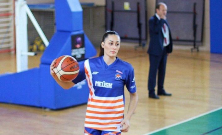 Tarsus Belediyespor, milli basketbolcu Sena Özekli’yi renklerine bağladı