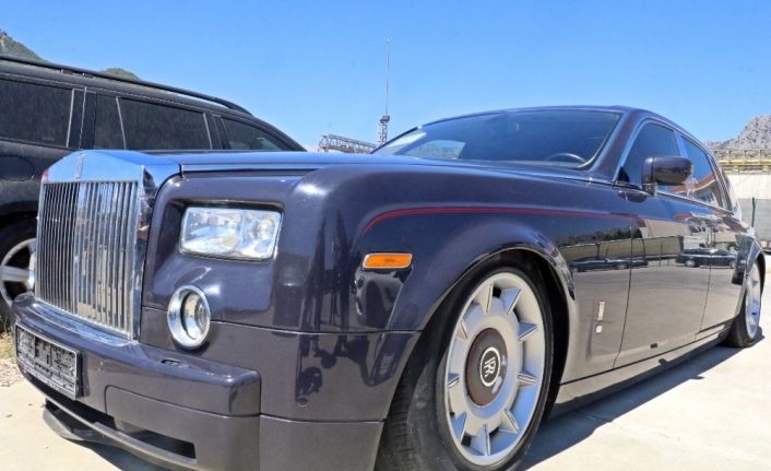 Teminatı bile lüks araç fiyatında