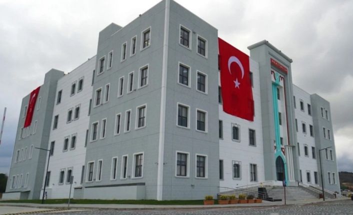 Yalova Üniversitesinde Anayasa Mahkemesi’ne tepki
