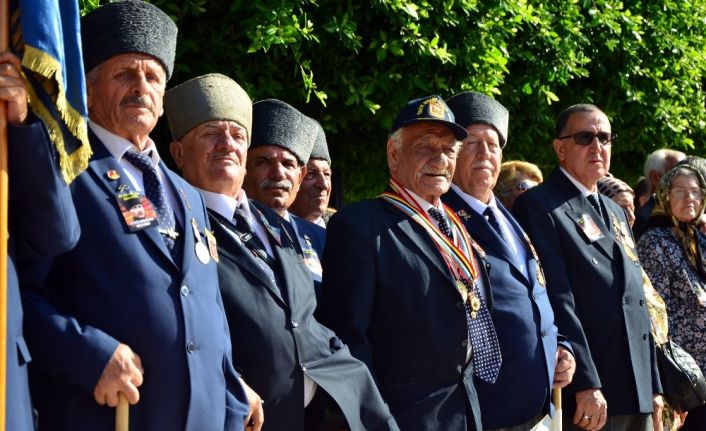 Adana’da Gaziler Günü kutlanıyor