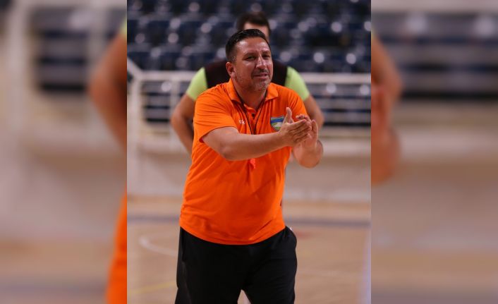 Ateşdağlı: “Hedefimiz öncelikle evimizde maç kaybetmemek”