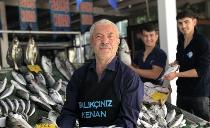Balıkçı Kenan Balcı: “Son 10 yılda bulunmayan uzunlukta hamsi tutuyoruz”